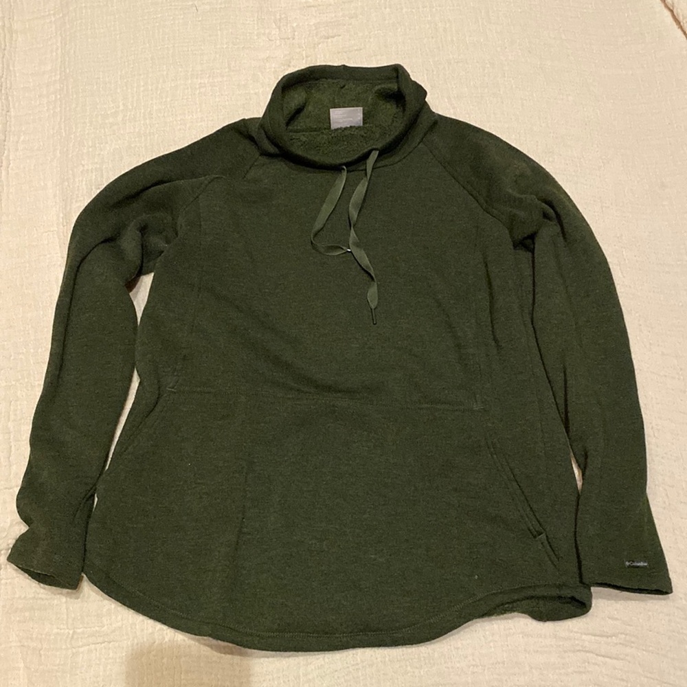 Columbia Women’s hoodie.